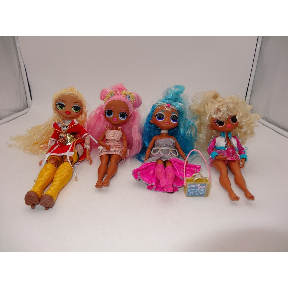 LOL Surprise OMG Fashion Dolls Lot of 4 Pink Blue Blonde Hair Outfits